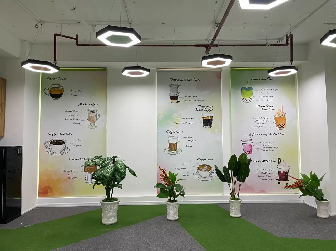 public/projects/Rèm cuốn logo in tranh cho công ty Phú Nhuận - 3.webp